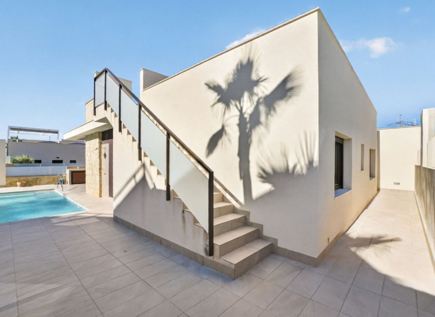 Resale - Villa - Ciudad Quesada - Alicante