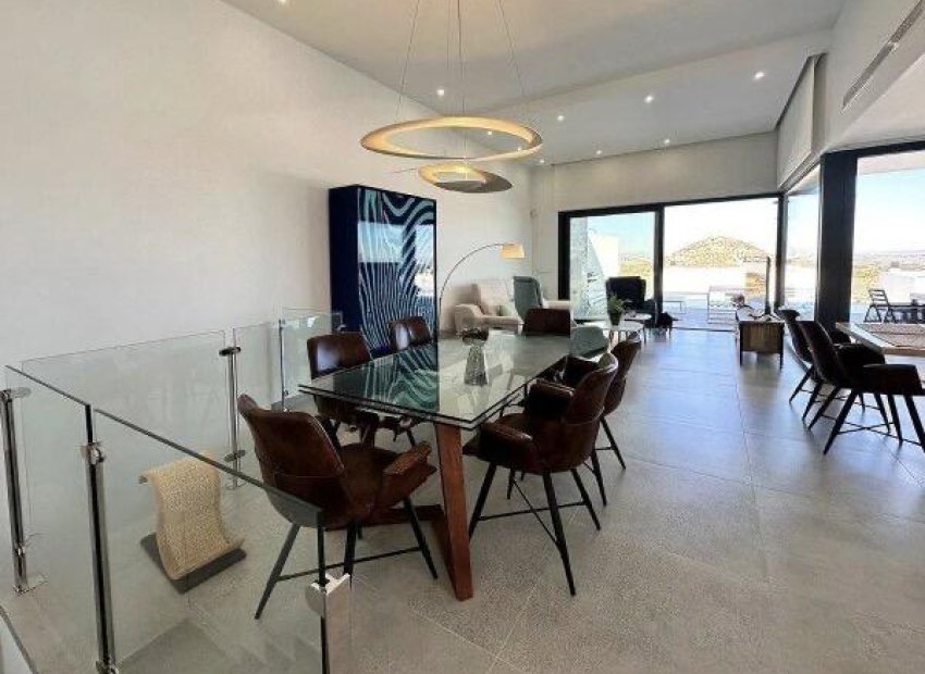 Resale - Villa - Ciudad Quesada - Altos del golf i