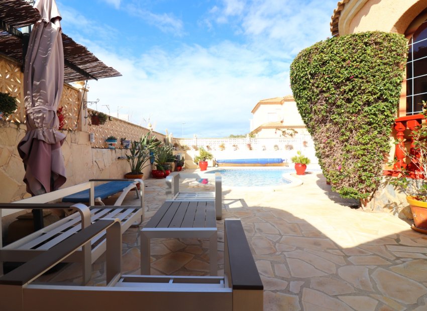 Resale - Villa - Ciudad Quesada - Atalaya Park