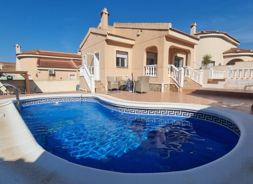 Resale - Villa - Ciudad Quesada - Benimar
