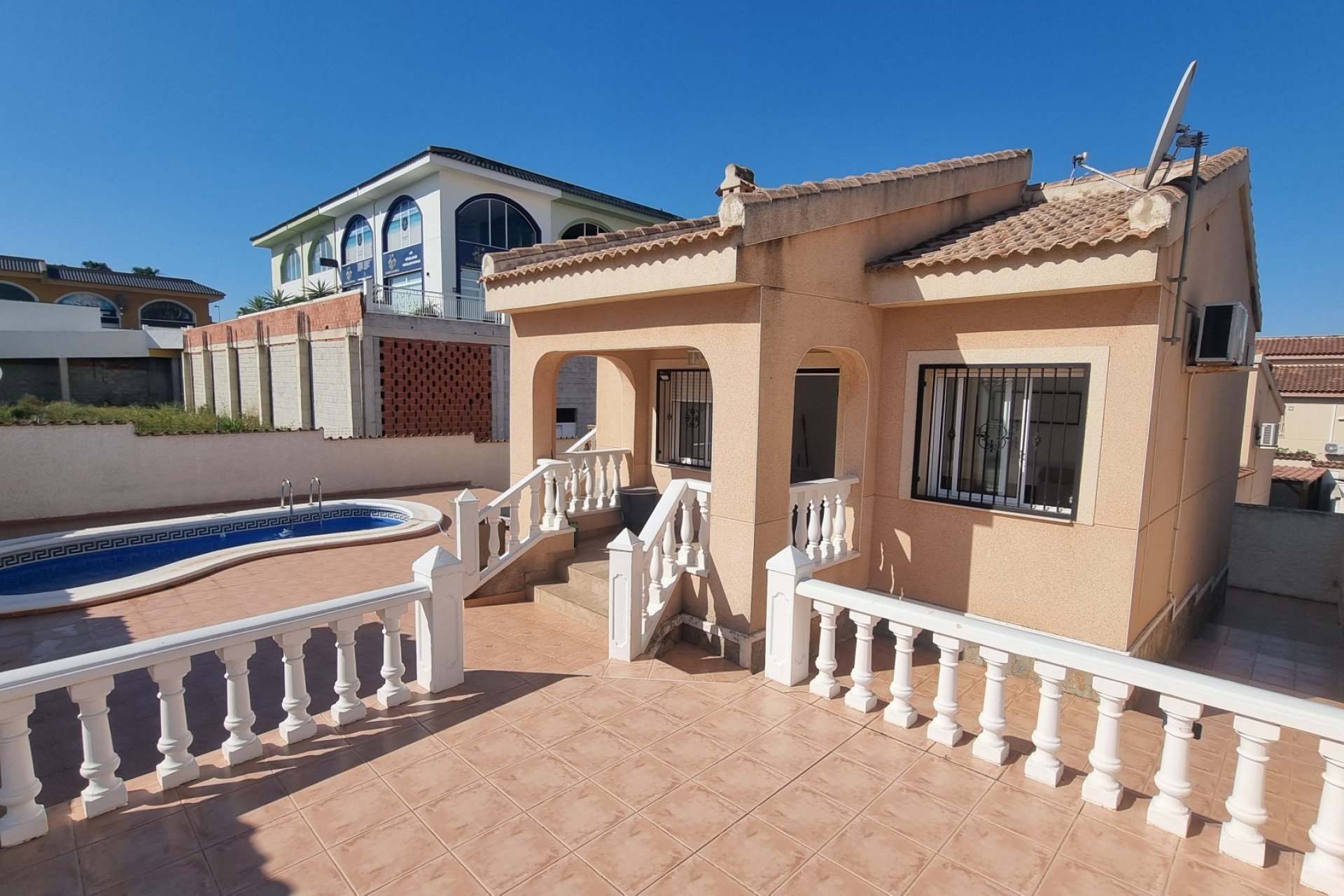 Resale - Villa - Ciudad Quesada - Benimar