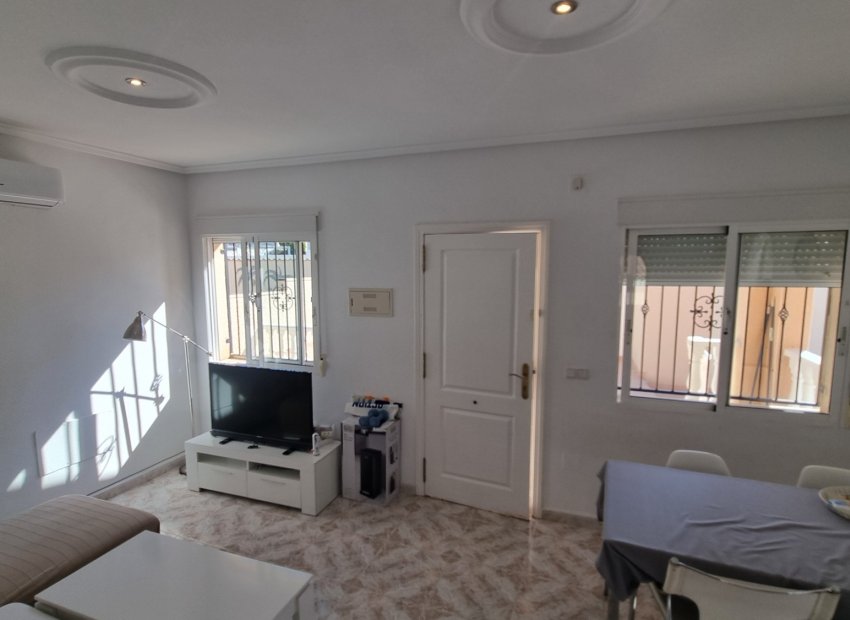 Resale - Villa - Ciudad Quesada - Benimar