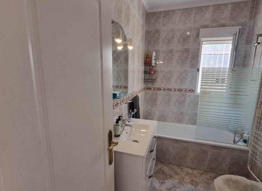 Resale - Villa - Ciudad Quesada - Benimar