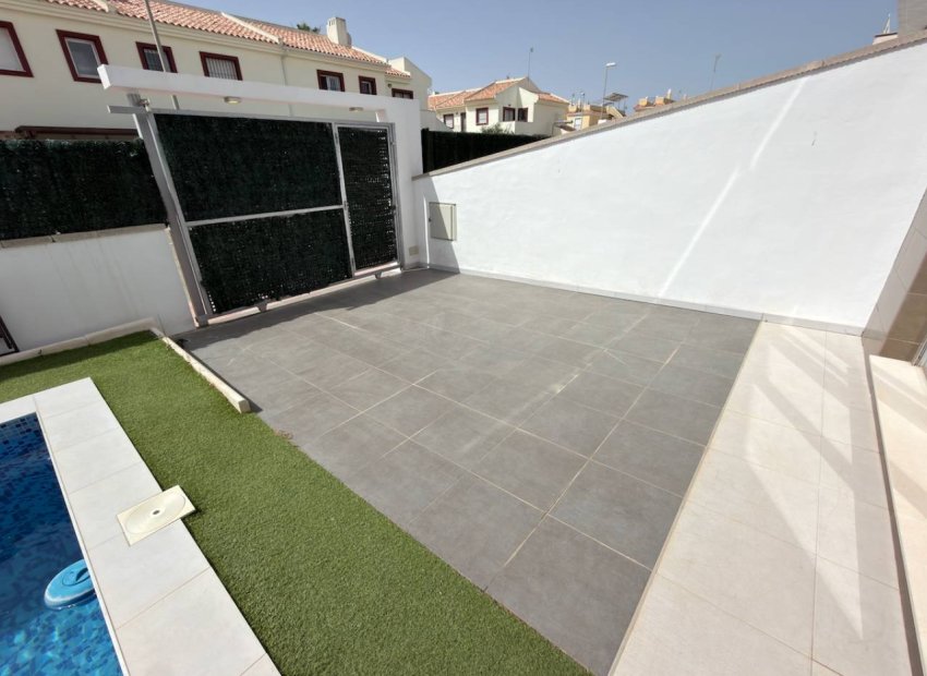 Resale - Villa - Ciudad Quesada - Costa Blanca