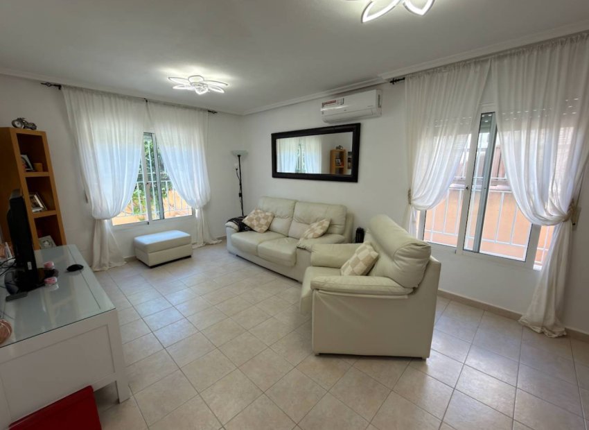 Resale - Villa - Ciudad Quesada - Doña Pepa