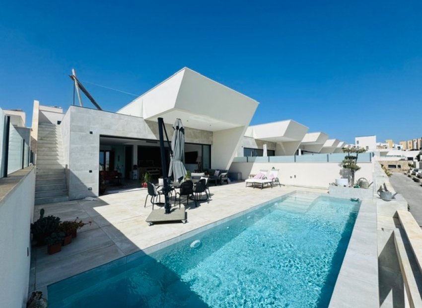 Resale - Villa - Ciudad Quesada - La Fiesta