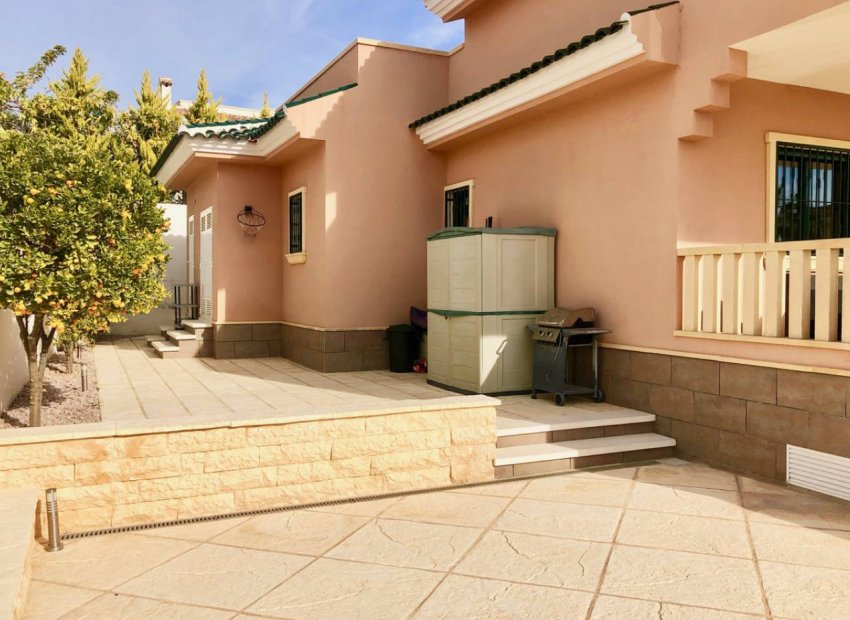 Resale - Villa - Ciudad Quesada - La Fiesta