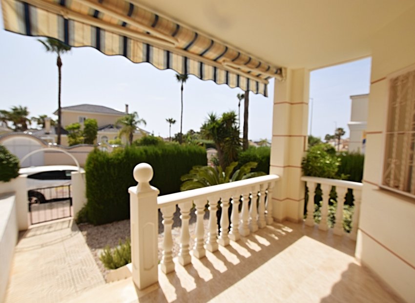Resale - Villa - Ciudad Quesada - La Fiesta