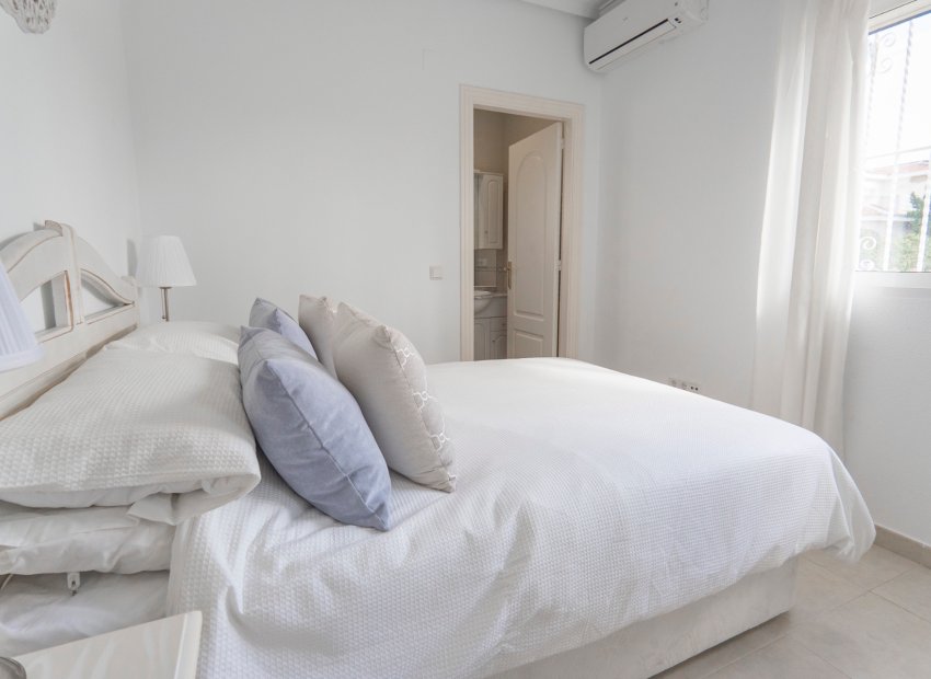 Resale - Villa - Ciudad Quesada - La Fiesta