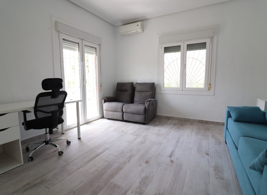 Resale - Villa - Ciudad Quesada - La Fiesta