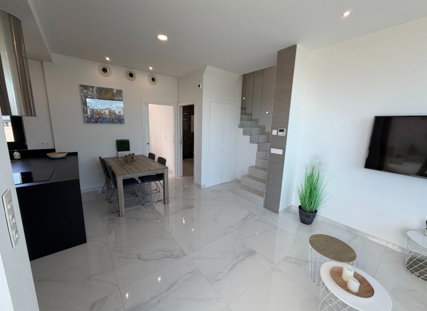 Resale - Villa - Ciudad Quesada - La Laguna