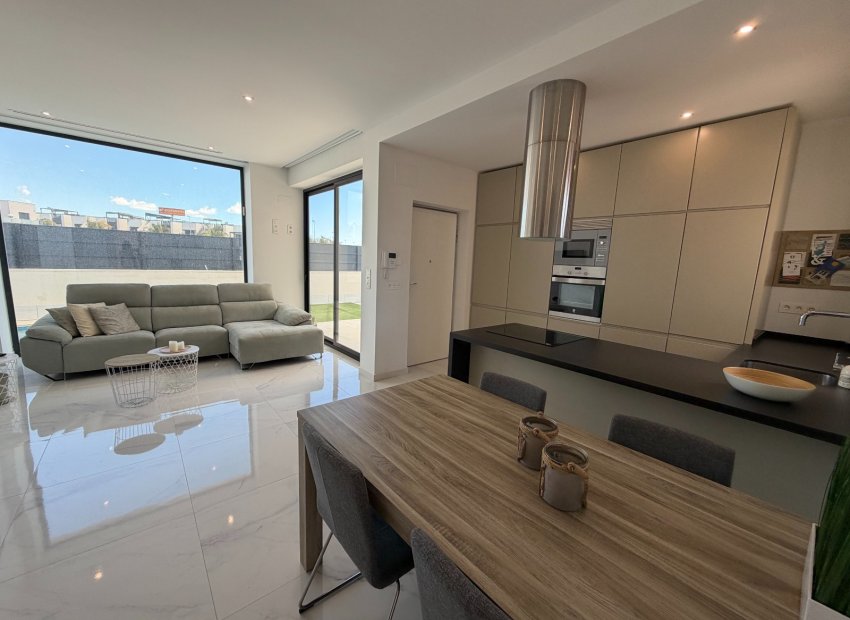 Resale - Villa - Ciudad Quesada - La Laguna