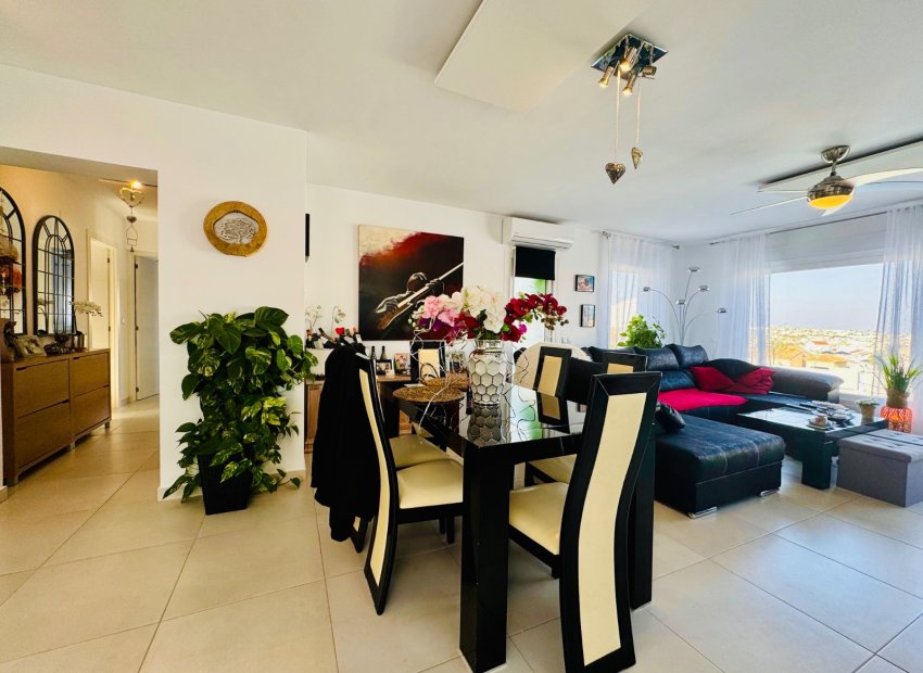 Resale - Villa - Ciudad Quesada - La  Marquesa Golf