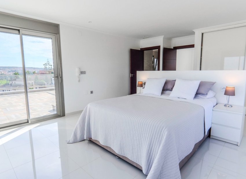 Resale - Villa - Ciudad Quesada - La Marquesa Golf