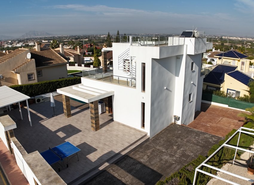 Resale - Villa - Ciudad Quesada - La Marquesa Golf