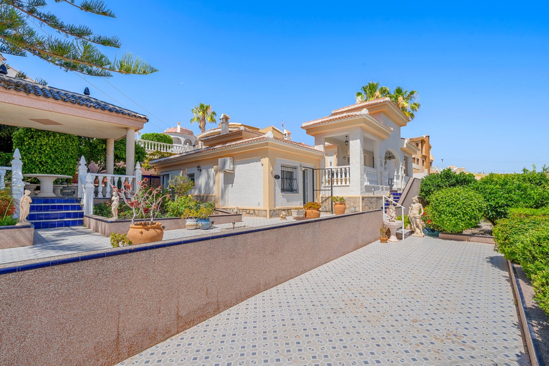 Resale - Villa - Ciudad Quesada - La Marquesa Golf