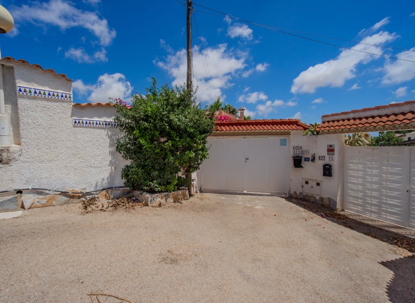 Resale - Villa - Ciudad Quesada - La Marquesa Golf
