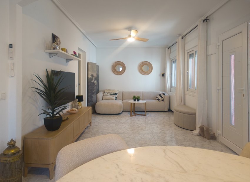 Resale - Villa - Ciudad Quesada - La Marquesa Golf