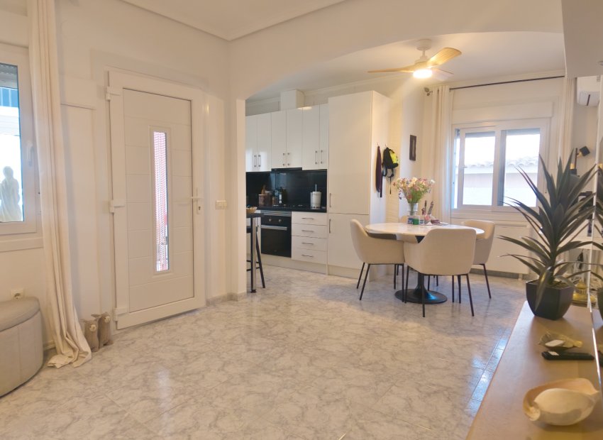 Resale - Villa - Ciudad Quesada - La Marquesa Golf