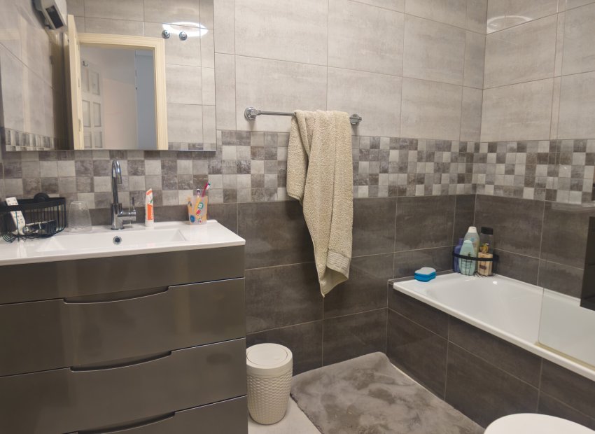 Resale - Villa - Ciudad Quesada - La Marquesa Golf