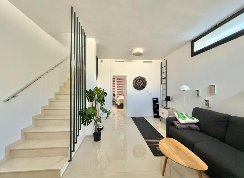 Resale - Villa - Ciudad Quesada - Pueblo Bravo