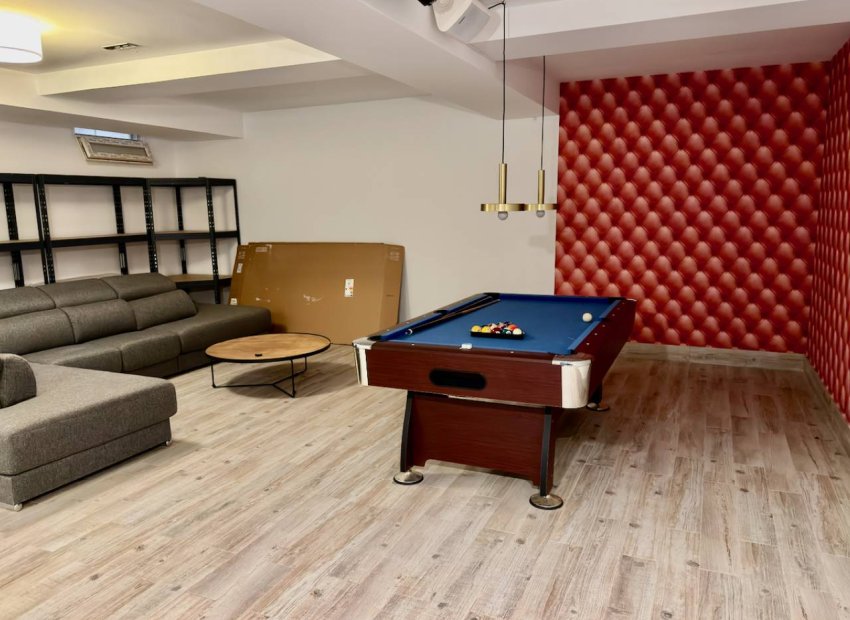 Resale - Villa - Ciudad Quesada - Pueblo Bravo