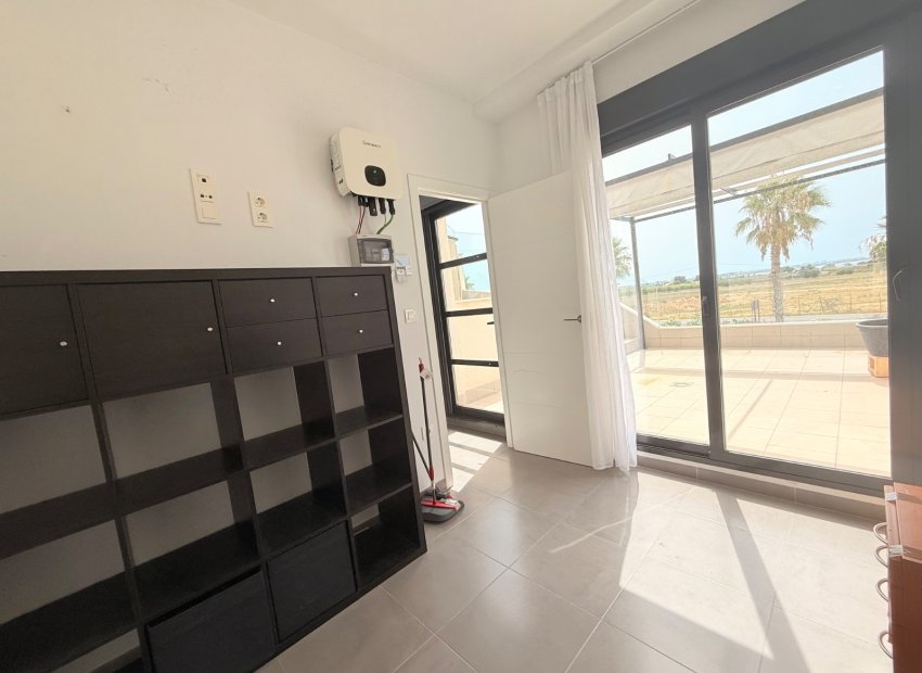 Resale - Villa - Ciudad Quesada - Pueblo Bravo