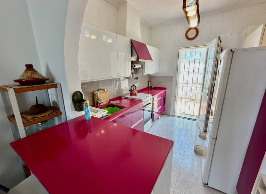 Resale - Villa - Ciudad Quesada - Pueblo Bravo