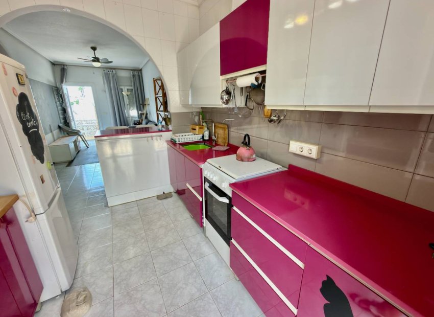 Resale - Villa - Ciudad Quesada - Pueblo Bravo