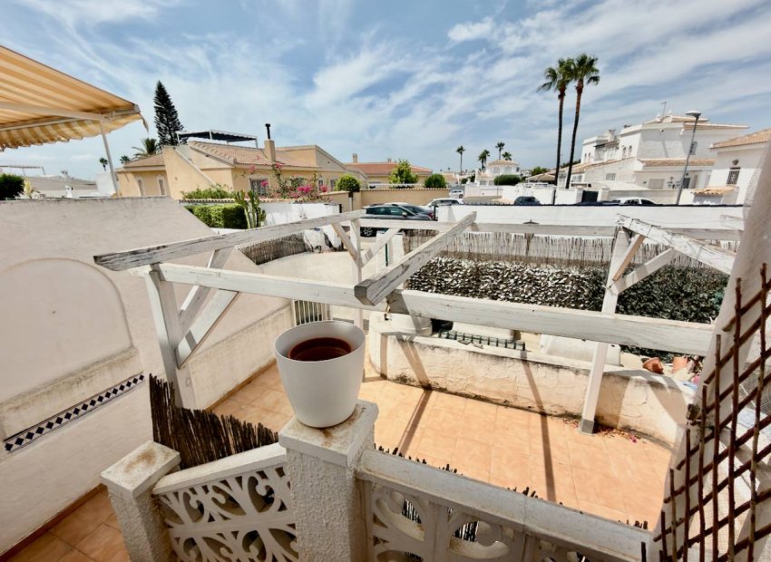 Resale - Villa - Ciudad Quesada - Pueblo Bravo