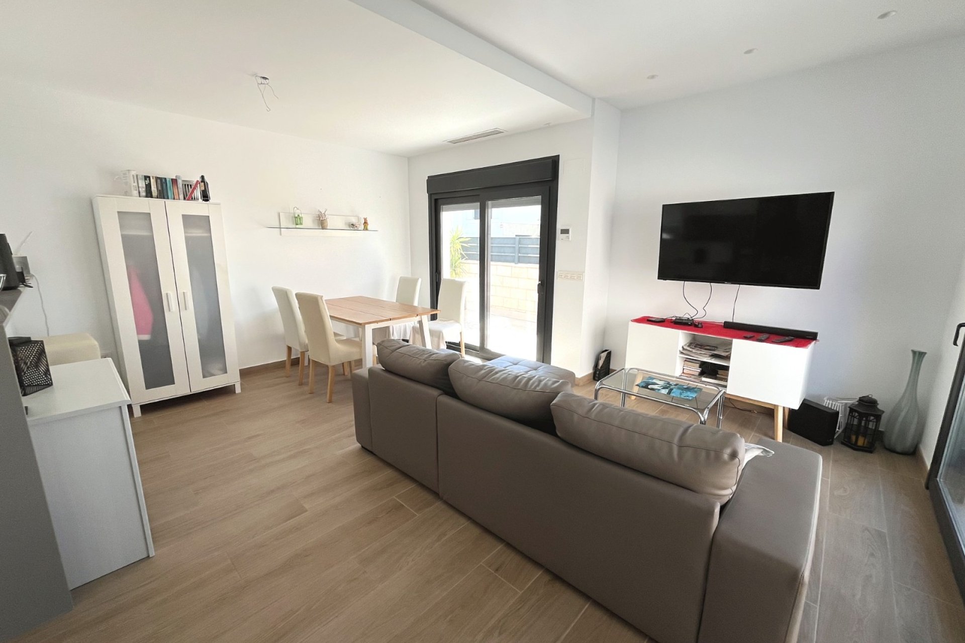 Resale - Villa - Ciudad Quesada - Pueblo Bravo