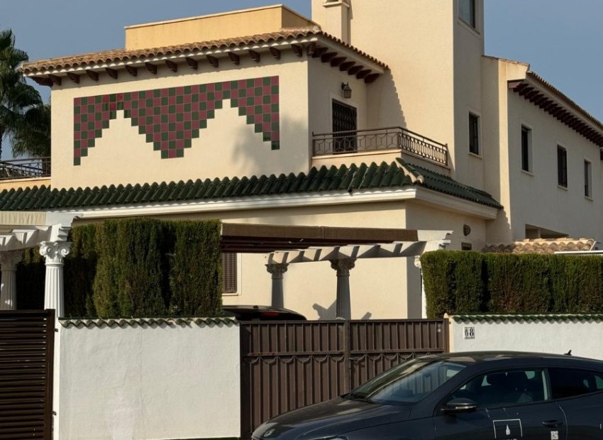 Resale - Villa - Ciudad Quesada - Rojales