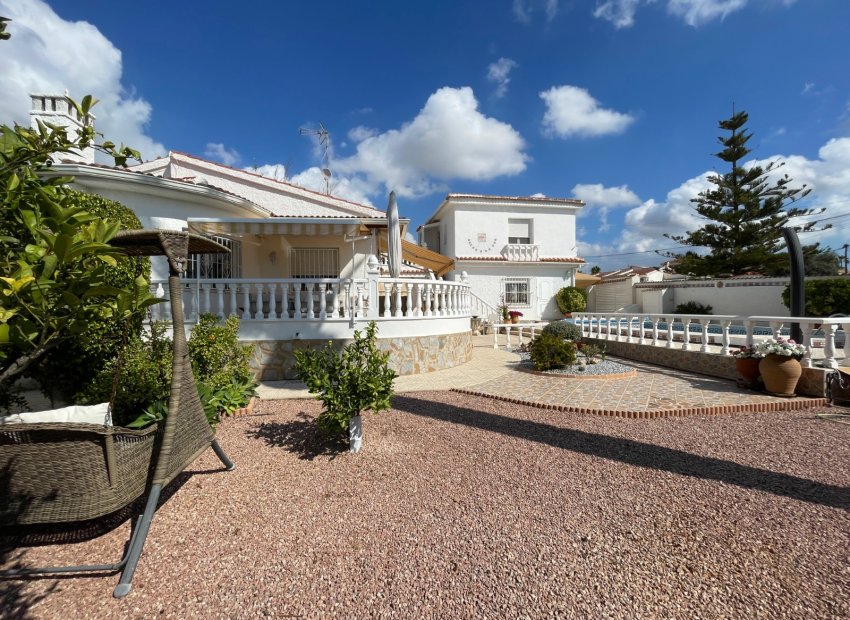 Resale - Villa - Ciudad Quesada - Rojales