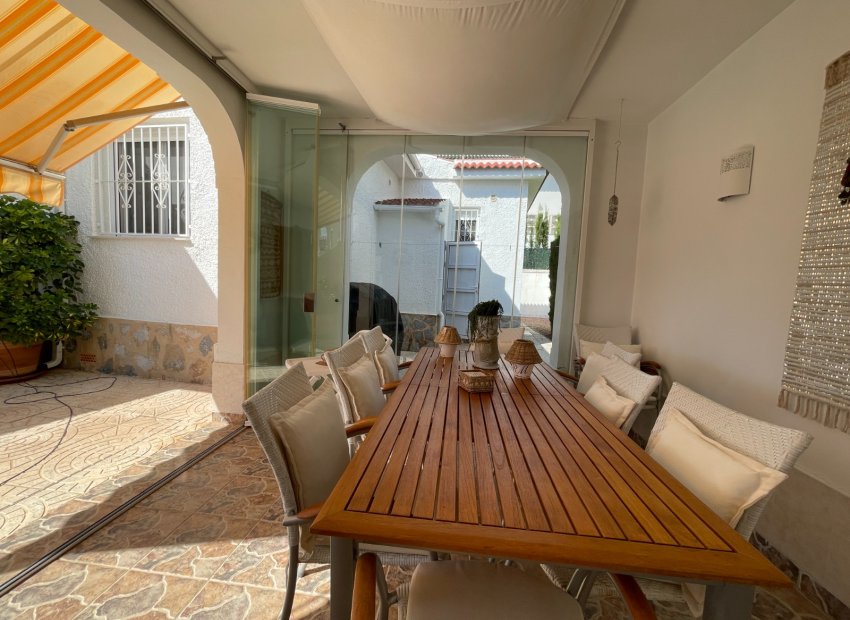 Resale - Villa - Ciudad Quesada - Rojales