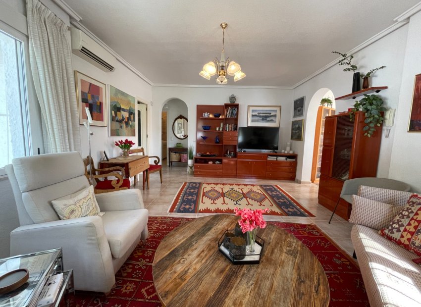 Resale - Villa - Ciudad Quesada - Rojales