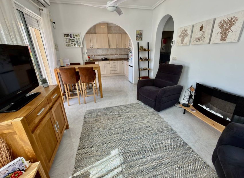 Resale - Villa - Ciudad Quesada - Rojales