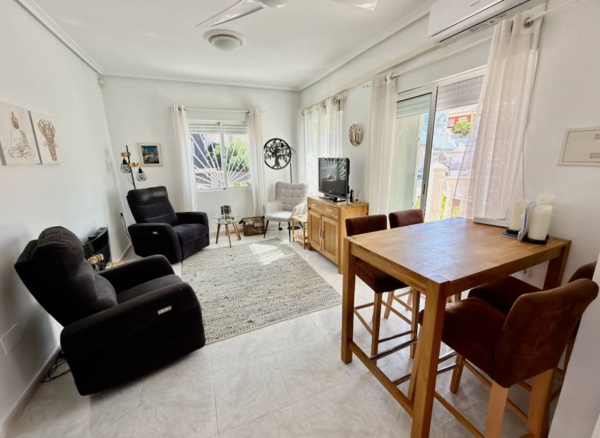 Resale - Villa - Ciudad Quesada - Rojales