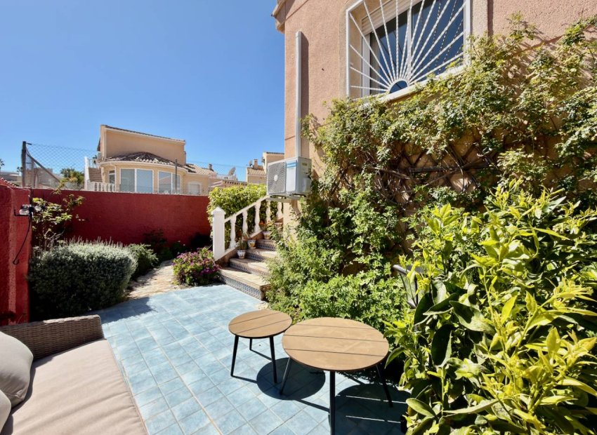 Resale - Villa - Ciudad Quesada - Rojales