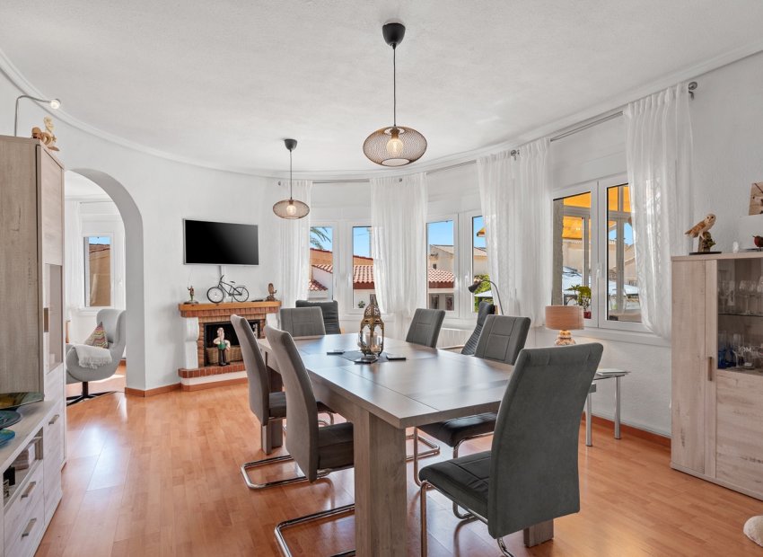 Resale - Villa - Ciudad Quesada - Rojales