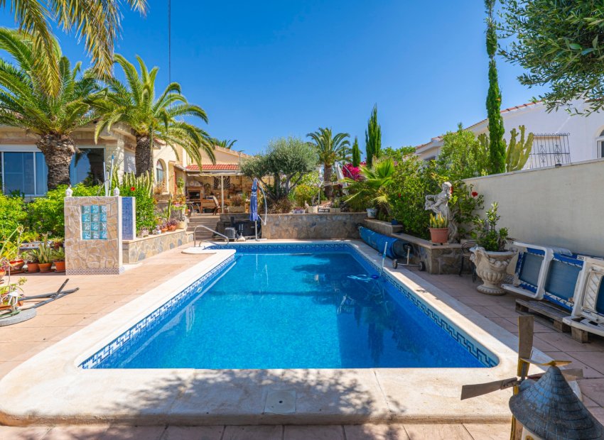 Resale - Villa - Ciudad Quesada - Rojales