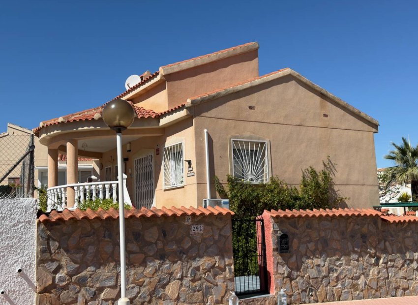 Resale - Villa - Ciudad Quesada - Rojales