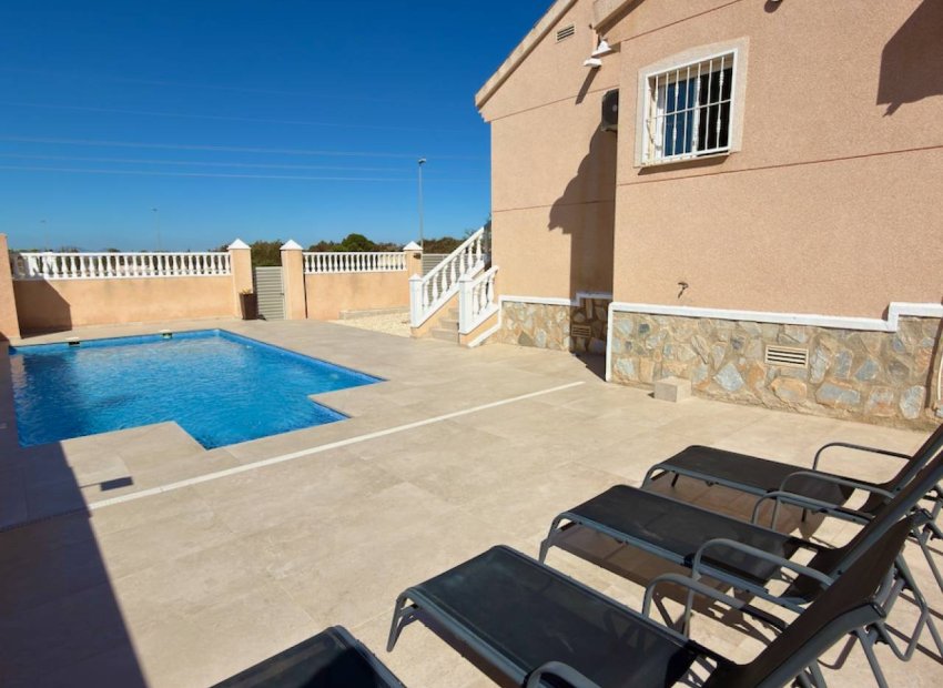 Resale - Villa - Ciudad Quesada - Rojales