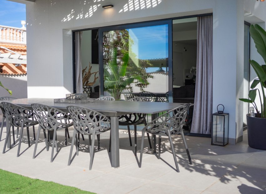 Resale - Villa - Ciudad Quesada - town