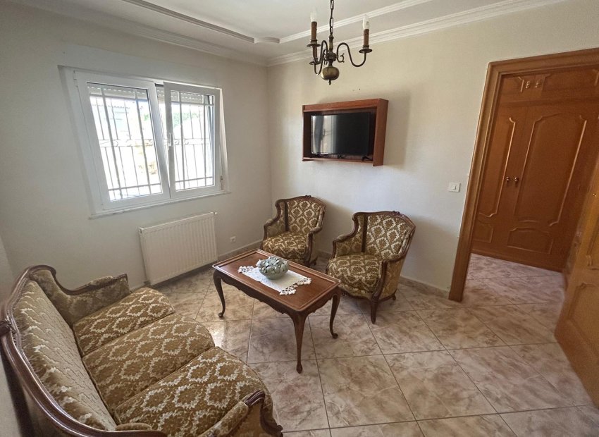 Resale - Villa - Ciudad Quesada - town