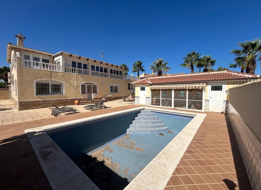 Resale - Villa - Ciudad Quesada - town