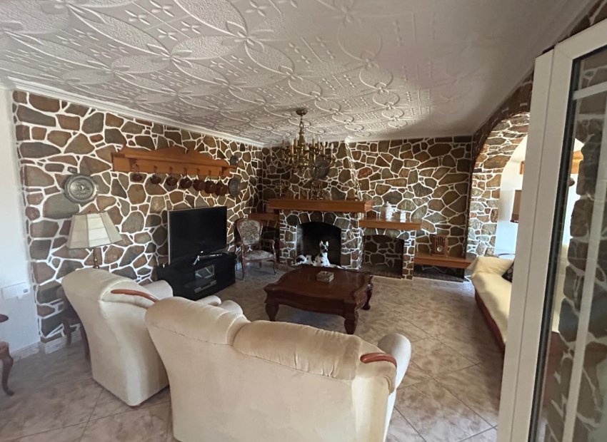 Resale - Villa - Ciudad Quesada - town