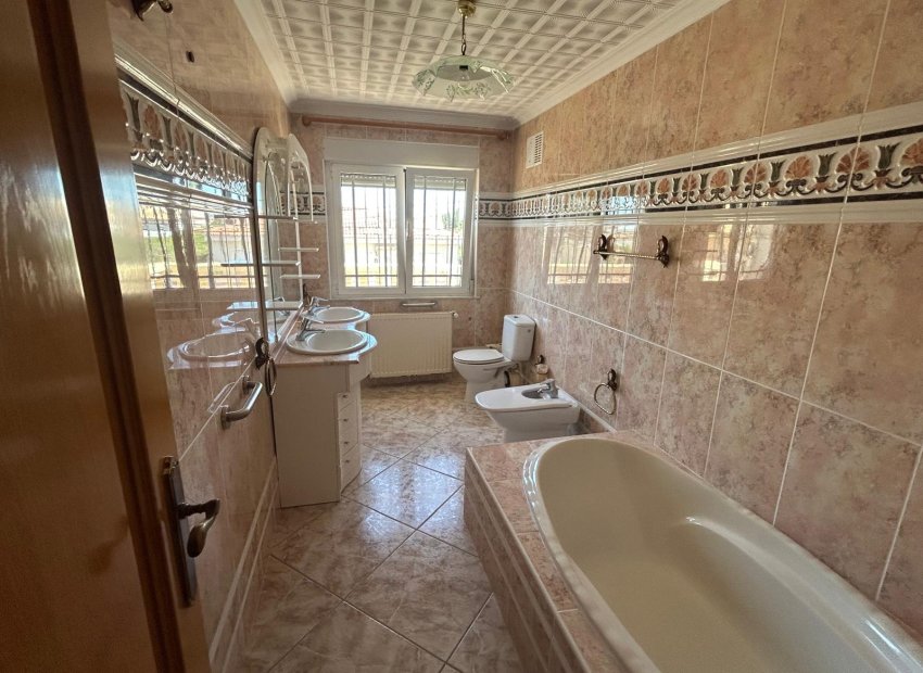 Resale - Villa - Ciudad Quesada - town