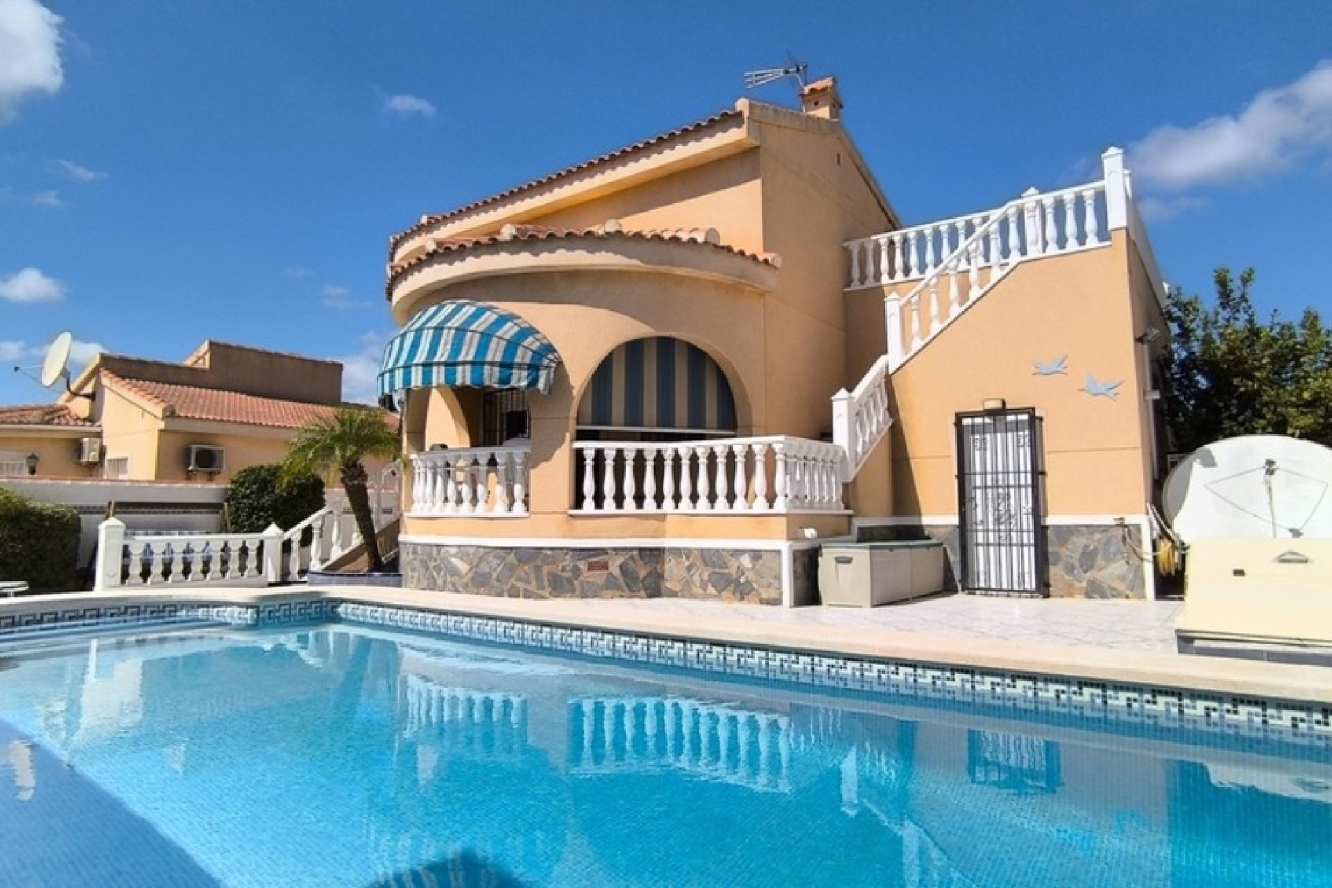 Resale - Villa - Ciudad Quesada - town