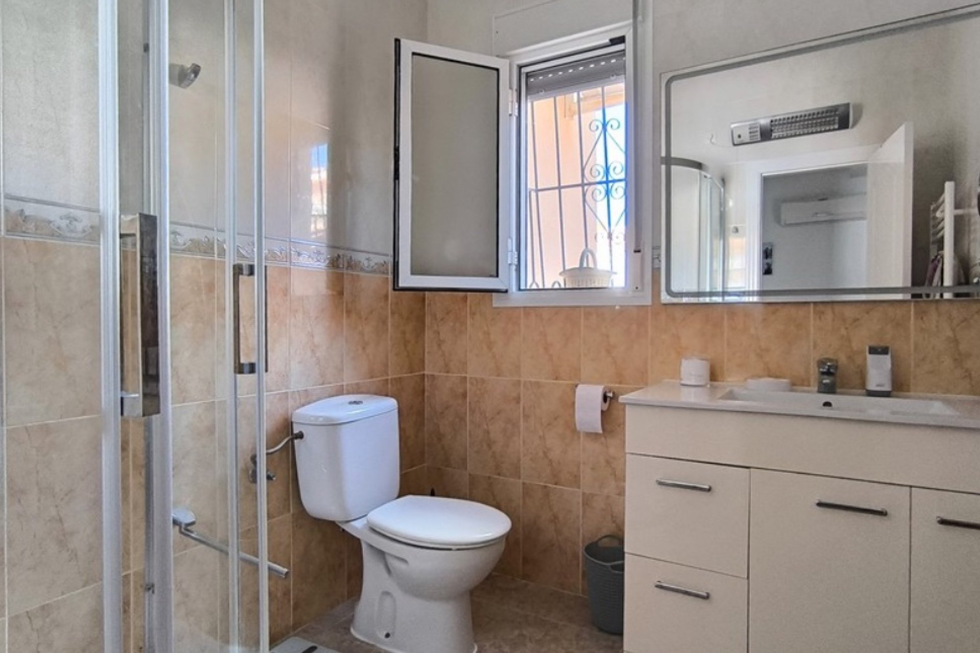 Resale - Villa - Ciudad Quesada - town