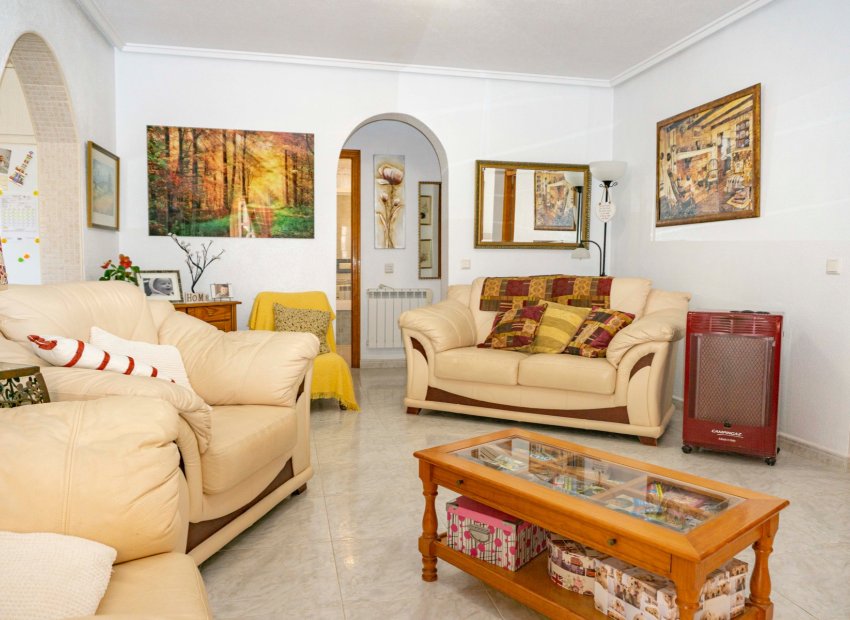 Resale - Villa - Ciudad Quesada - town